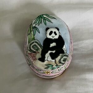 Vintage Lidded Enamelware Chinese Panda 3-D  Trinket Box